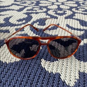 Tom Ford like new aviator sunglasses